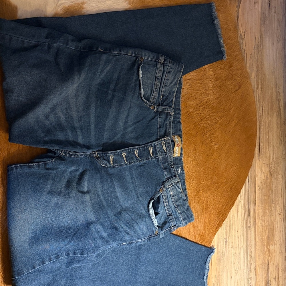 Classic Blue Women's Jeans sizing 12/31